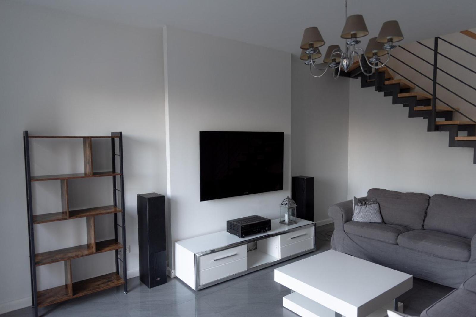 Apartamento Dom Dabrowka Poznan Paledzie Habitación foto